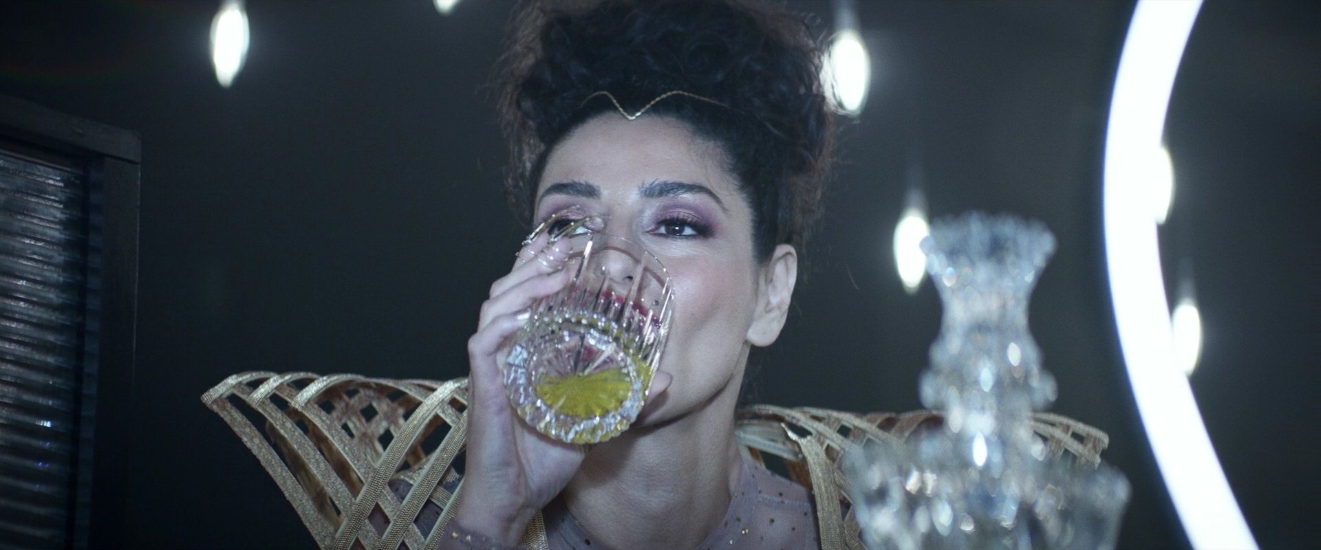 extant_StarTrek_PIC_1x05-StardustCityRag_0489.jpg