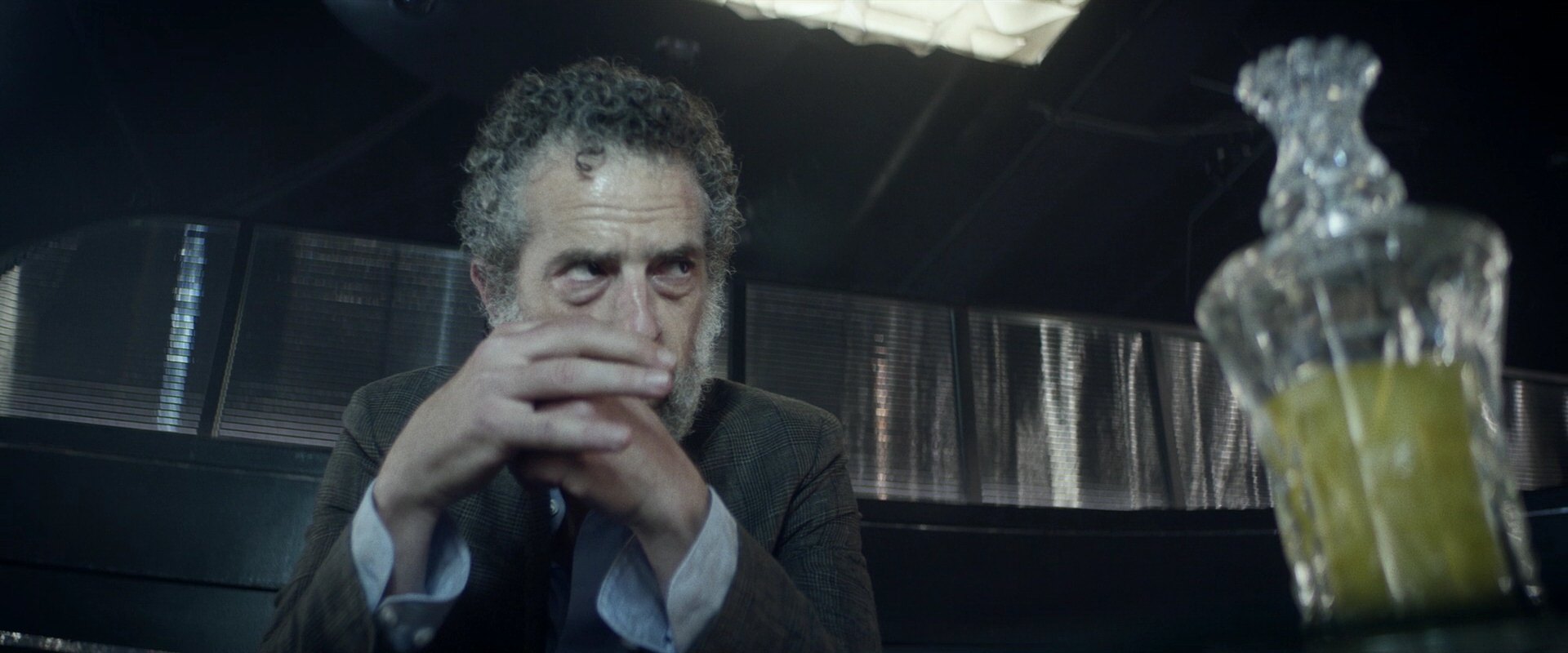 extant_StarTrek_PIC_1x05-StardustCityRag_0516.jpg