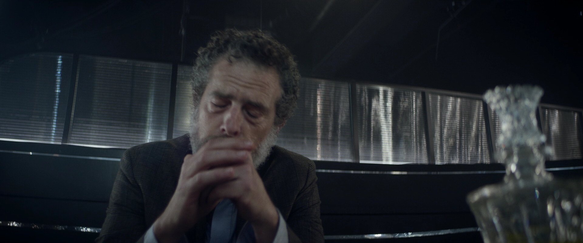 extant_StarTrek_PIC_1x05-StardustCityRag_0525.jpg