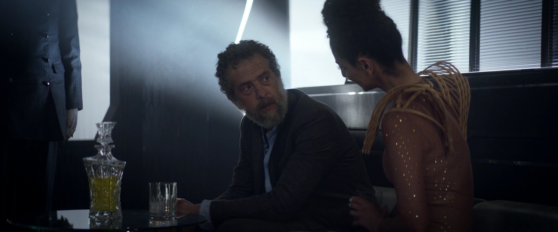 extant_StarTrek_PIC_1x05-StardustCityRag_0545.jpg