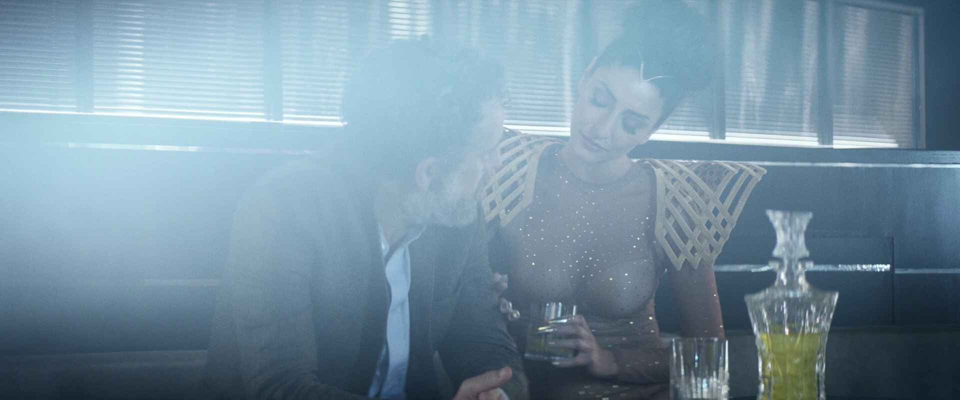 extant_StarTrek_PIC_1x05-StardustCityRag_0553.jpg