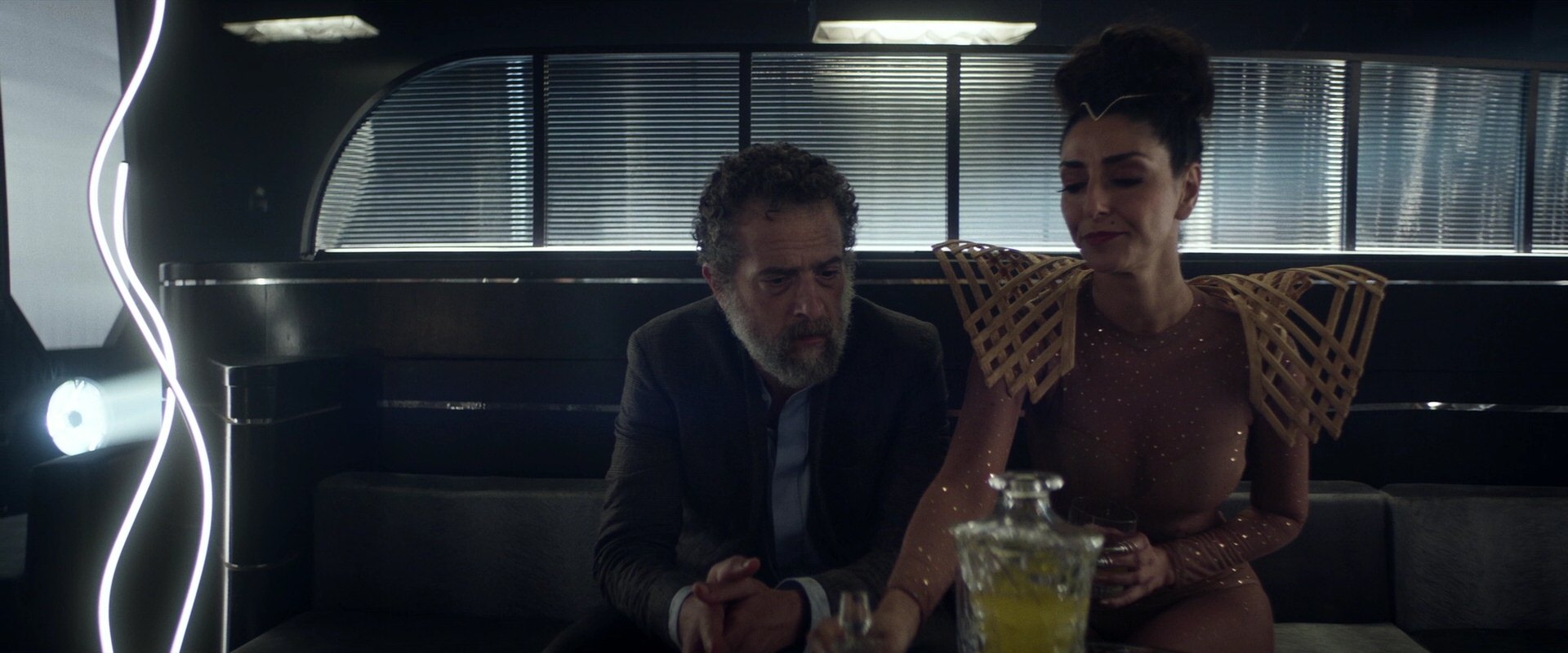 extant_StarTrek_PIC_1x05-StardustCityRag_0566.jpg