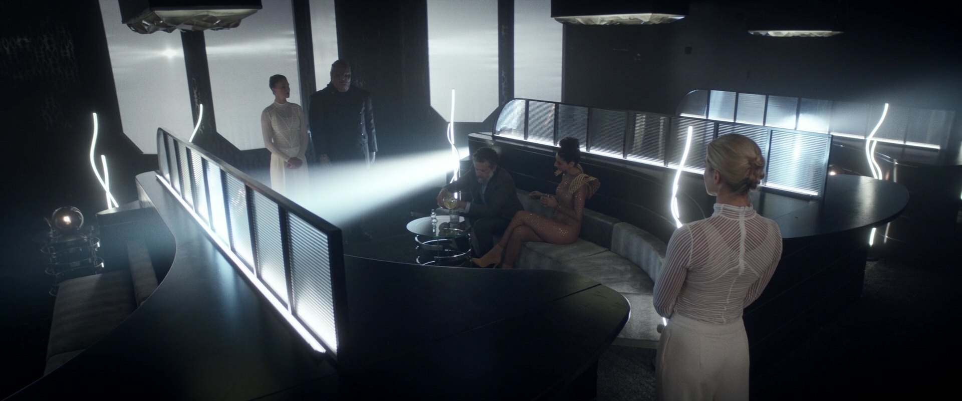 extant_StarTrek_PIC_1x05-StardustCityRag_0573.jpg