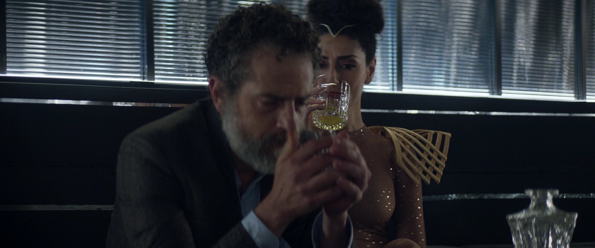extant_StarTrek_PIC_1x05-StardustCityRag_0583.jpg
