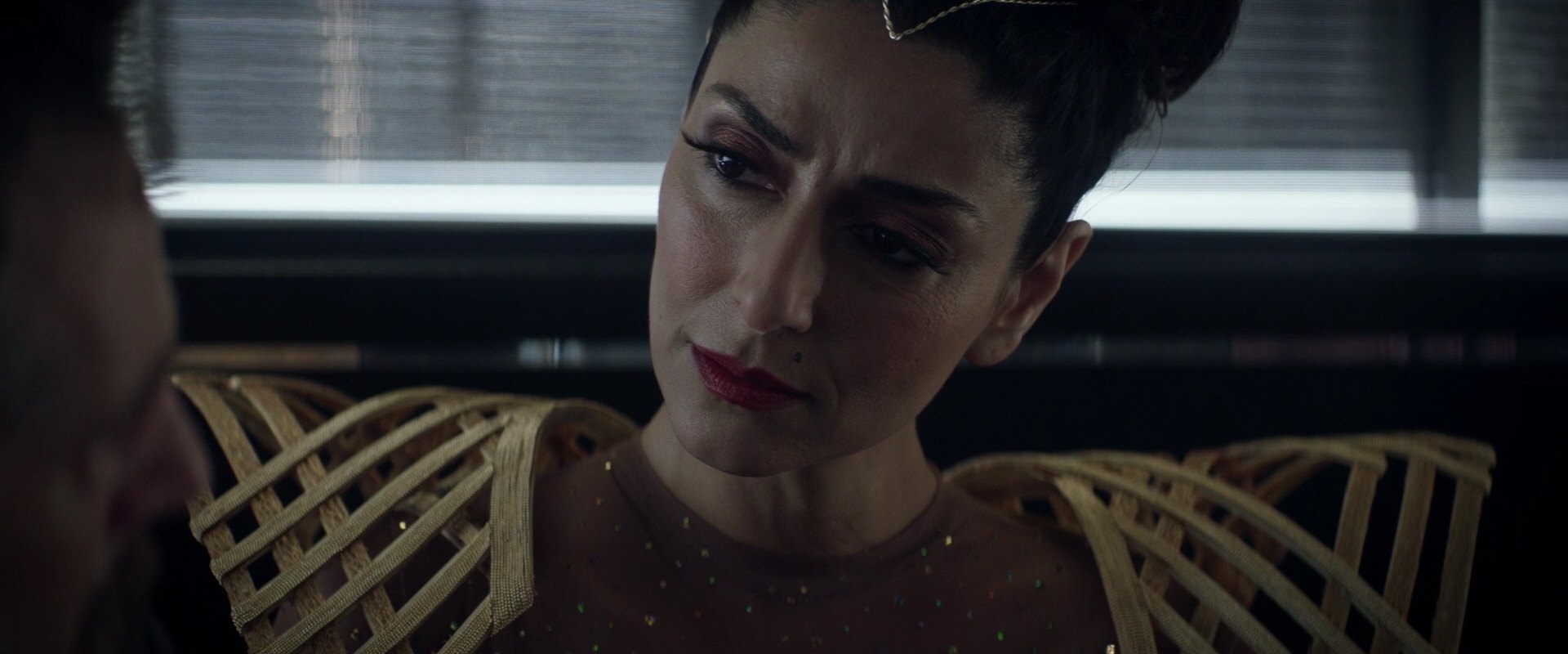 extant_StarTrek_PIC_1x05-StardustCityRag_0590.jpg