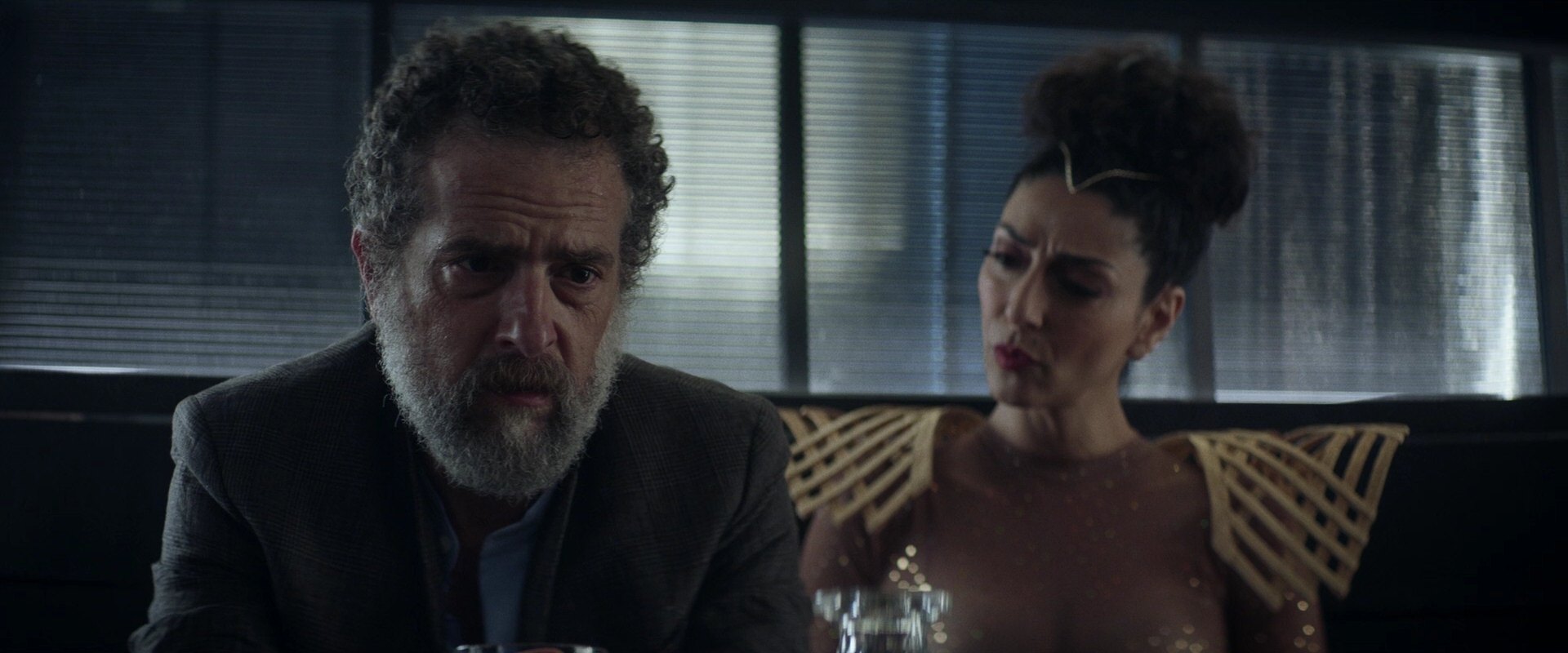 extant_StarTrek_PIC_1x05-StardustCityRag_0606.jpg