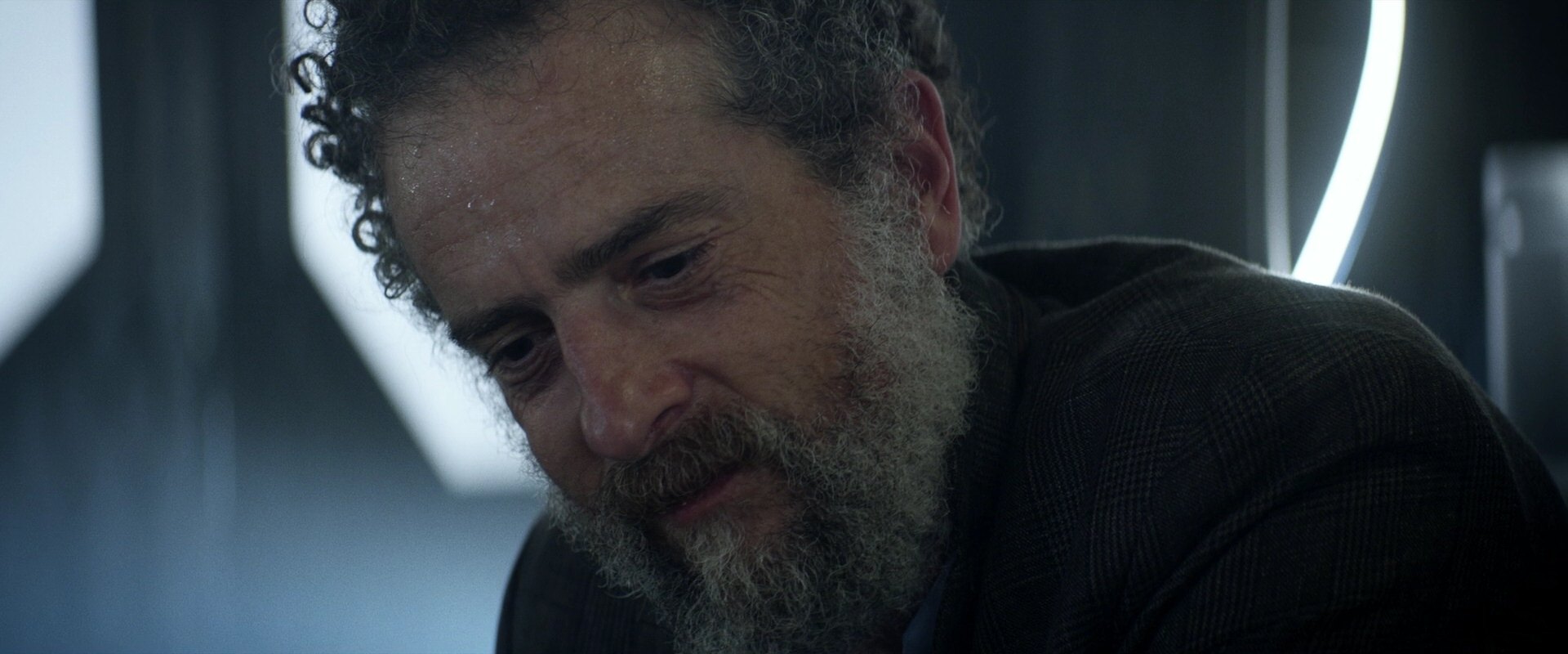 extant_StarTrek_PIC_1x05-StardustCityRag_0610.jpg