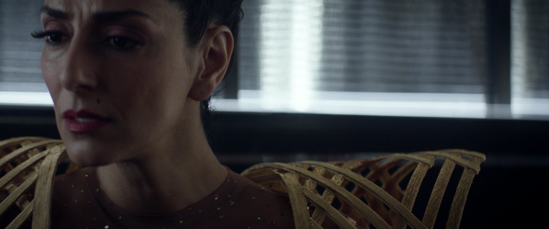 extant_StarTrek_PIC_1x05-StardustCityRag_0617.jpg