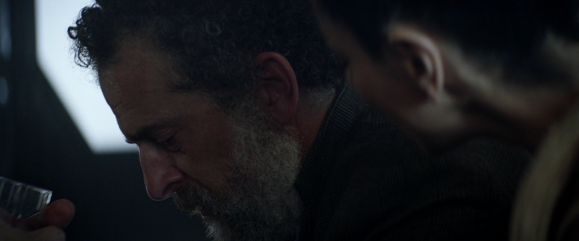 extant_StarTrek_PIC_1x05-StardustCityRag_0625.jpg