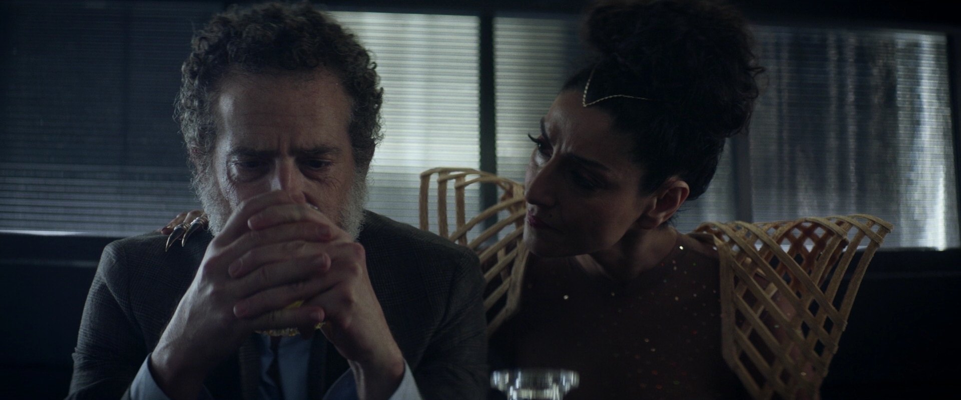 extant_StarTrek_PIC_1x05-StardustCityRag_0629.jpg