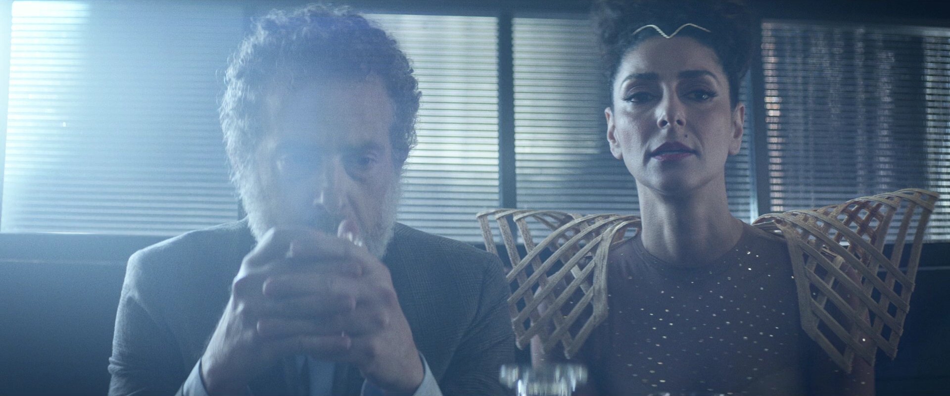 extant_StarTrek_PIC_1x05-StardustCityRag_0658.jpg