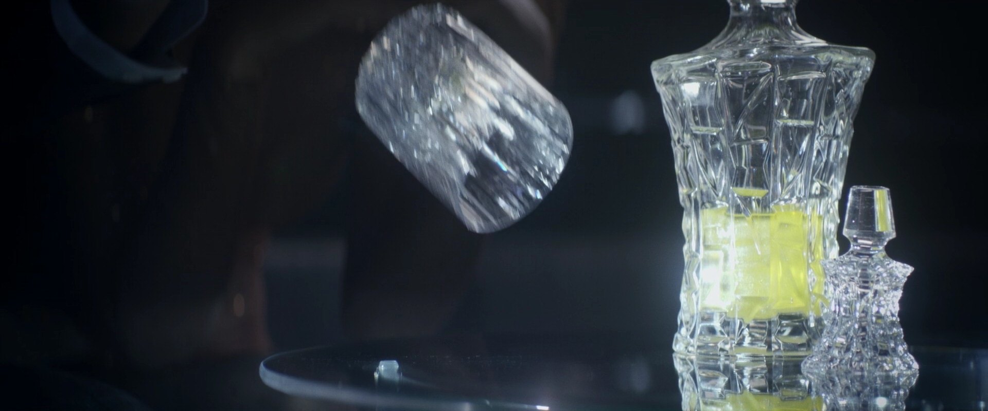 extant_StarTrek_PIC_1x05-StardustCityRag_0677.jpg
