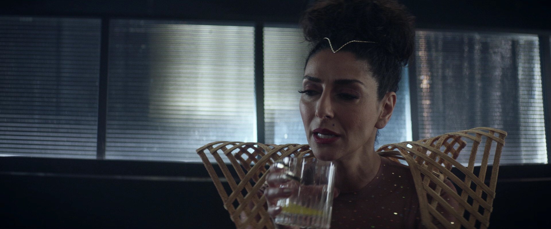 extant_StarTrek_PIC_1x05-StardustCityRag_0698.jpg