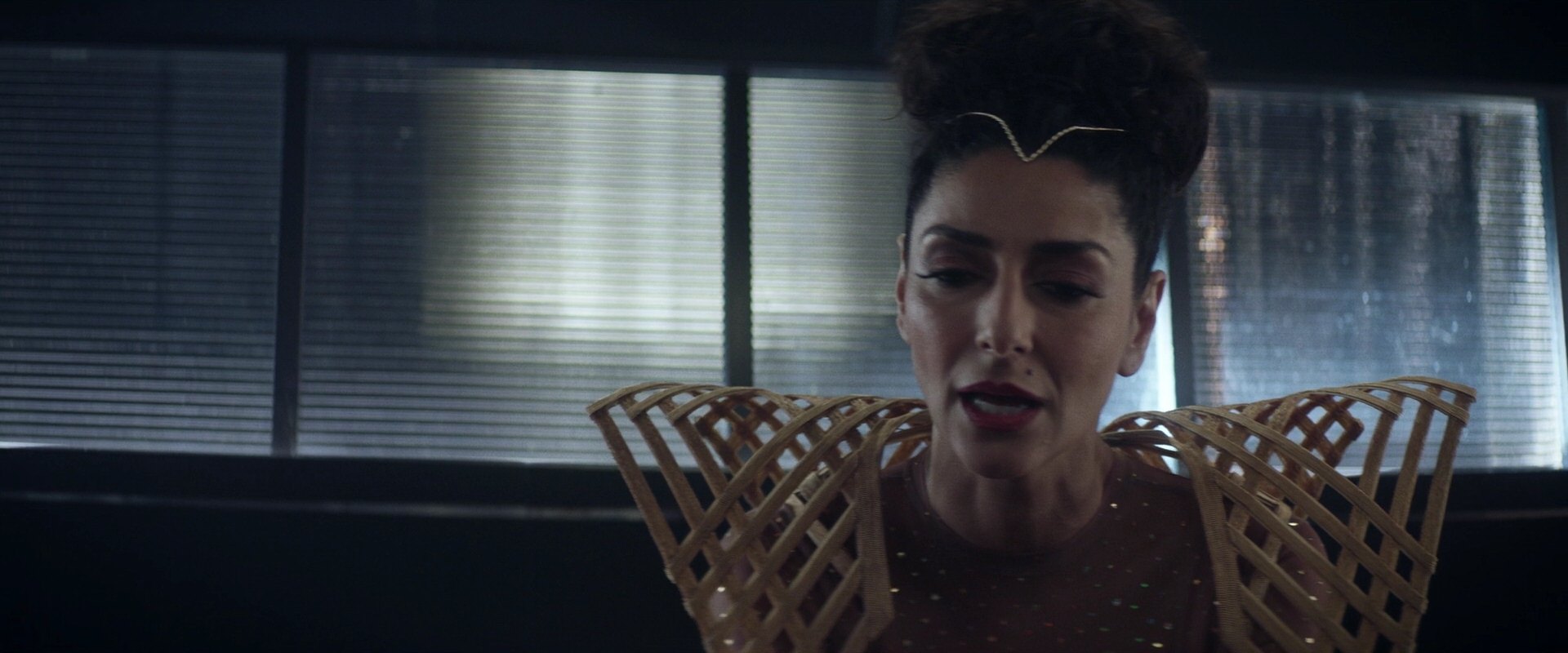 extant_StarTrek_PIC_1x05-StardustCityRag_0699.jpg