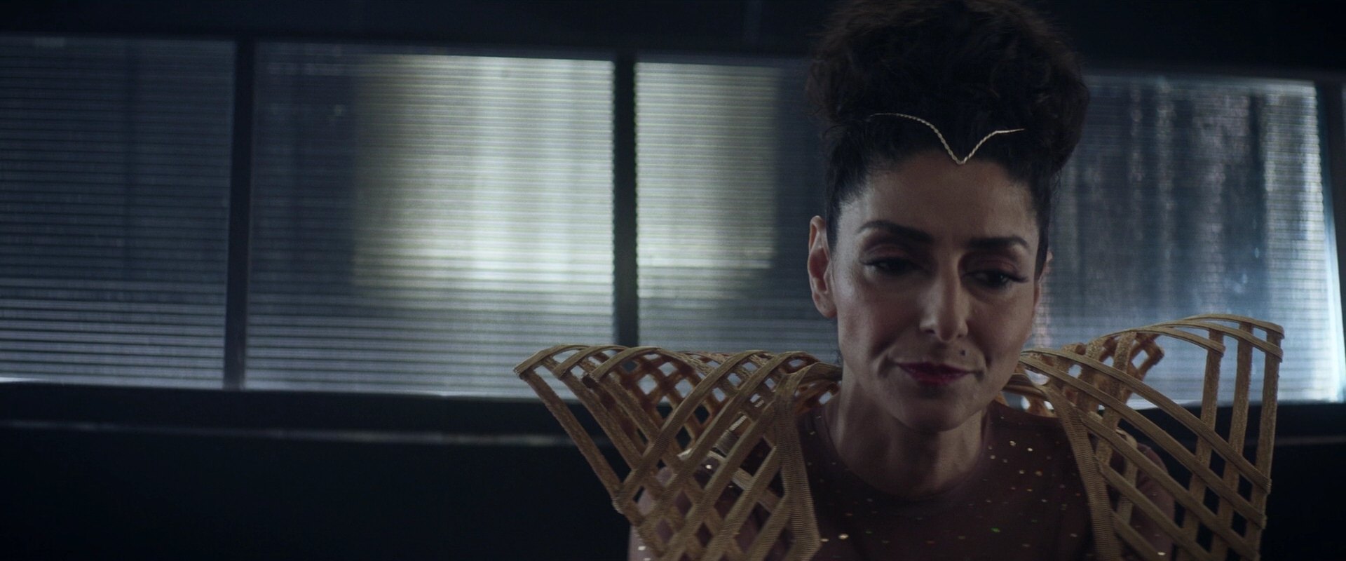 extant_StarTrek_PIC_1x05-StardustCityRag_0700.jpg
