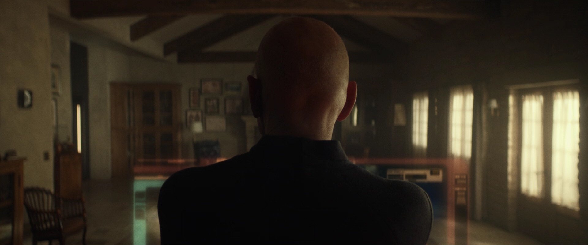 extant_StarTrek_PIC_1x05-StardustCityRag_0908.jpg