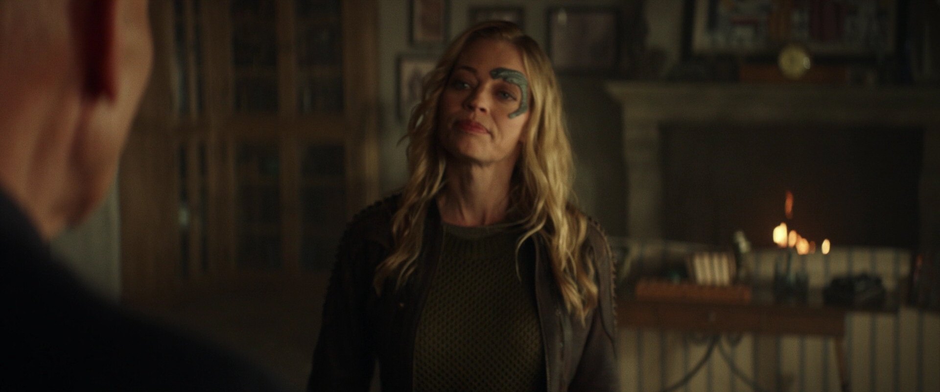 extant_StarTrek_PIC_1x05-StardustCityRag_0936.jpg