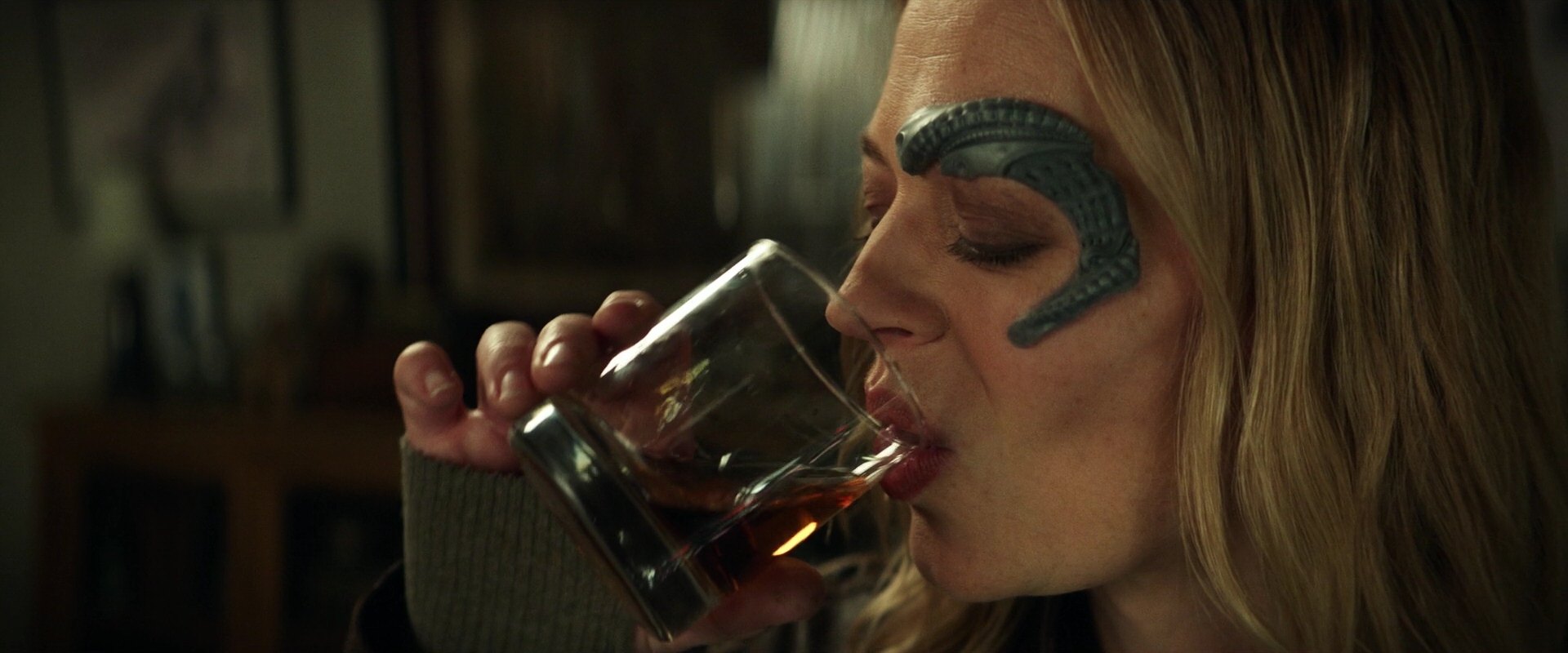 extant_StarTrek_PIC_1x05-StardustCityRag_0970.jpg