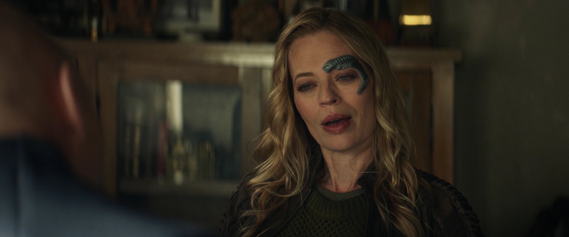 extant_StarTrek_PIC_1x05-StardustCityRag_1039.jpg