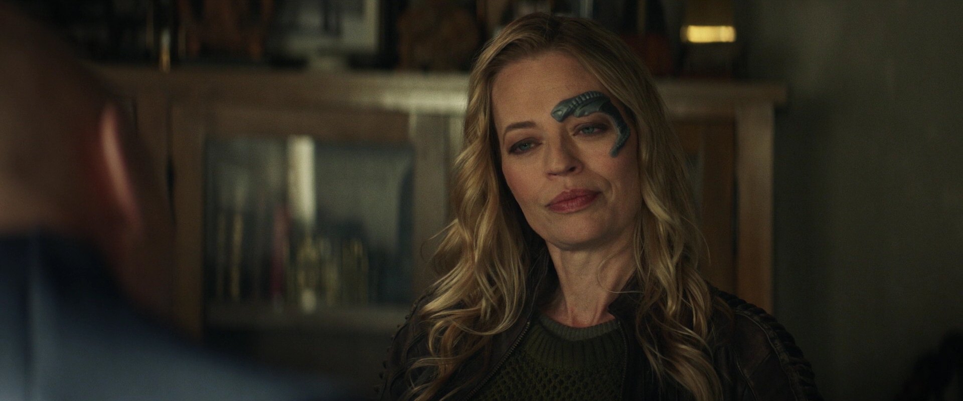 extant_StarTrek_PIC_1x05-StardustCityRag_1040.jpg