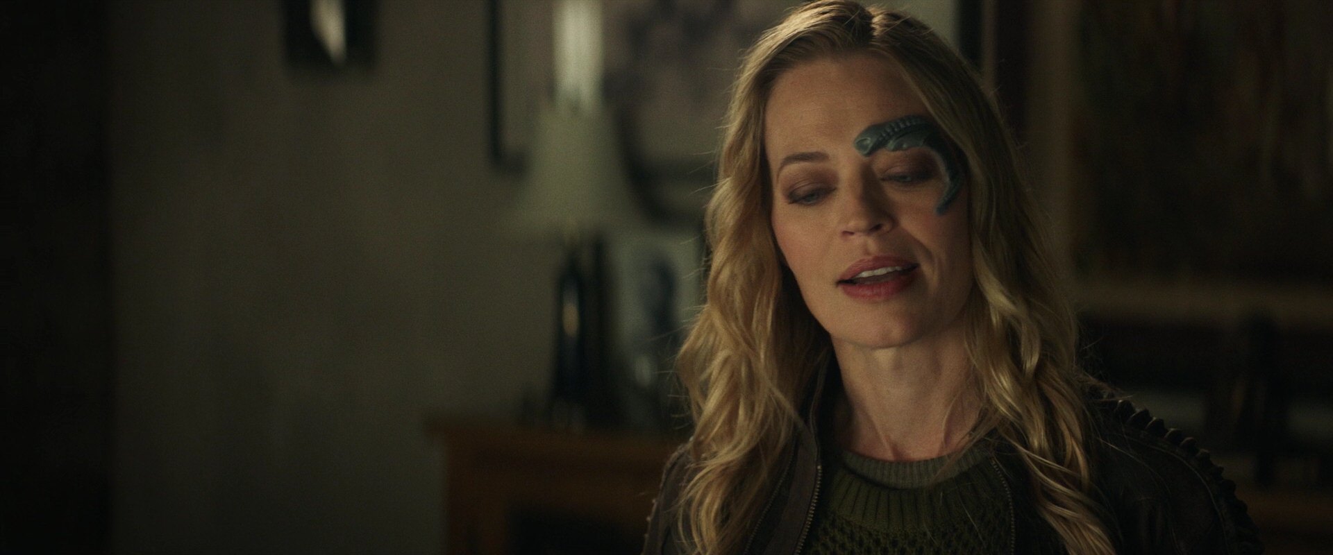 extant_StarTrek_PIC_1x05-StardustCityRag_1090.jpg