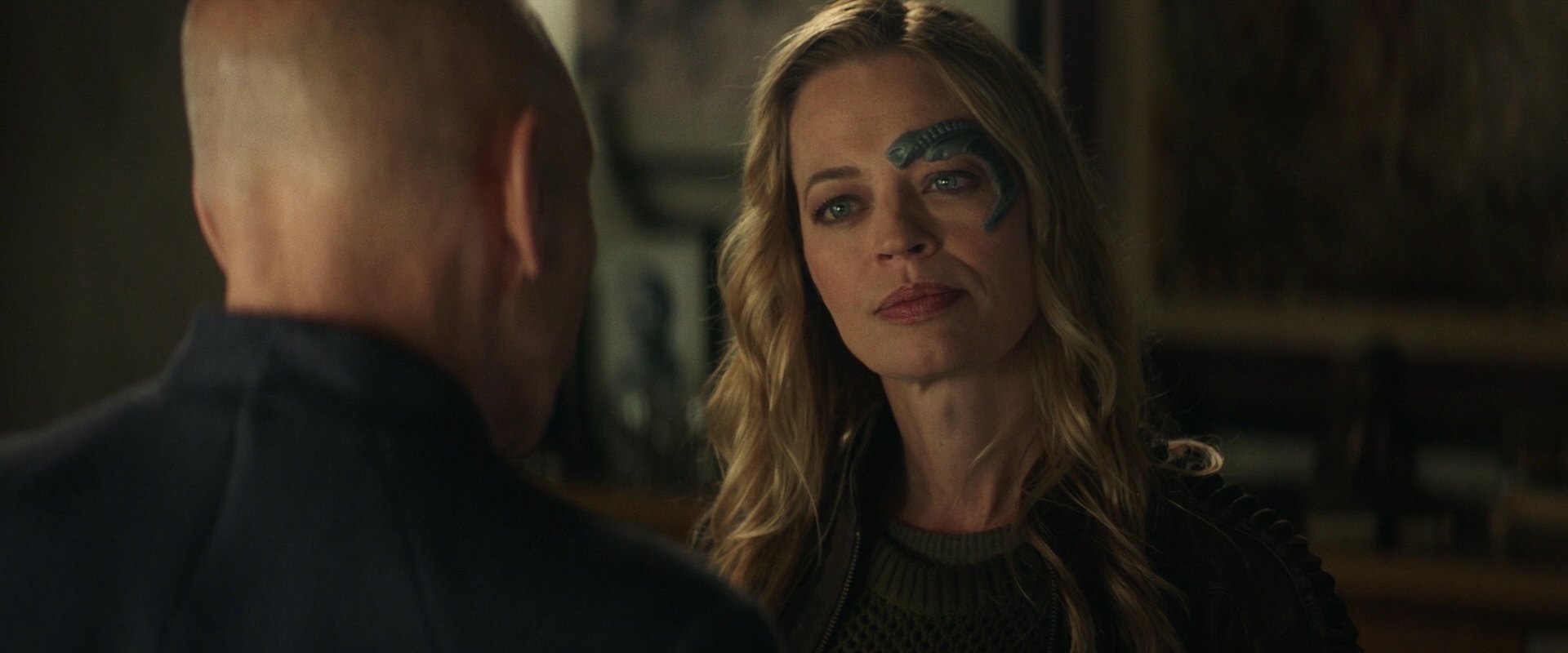extant_StarTrek_PIC_1x05-StardustCityRag_1116.jpg
