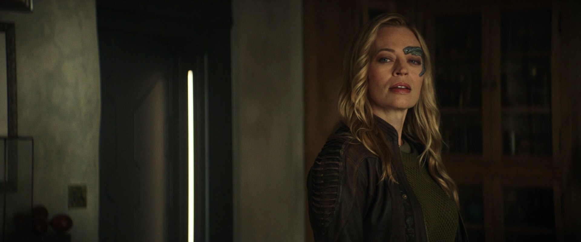 extant_StarTrek_PIC_1x05-StardustCityRag_1136.jpg