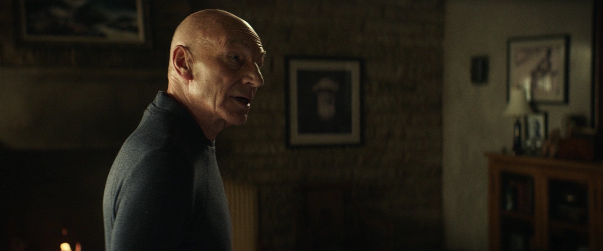 extant_StarTrek_PIC_1x05-StardustCityRag_1142.jpg