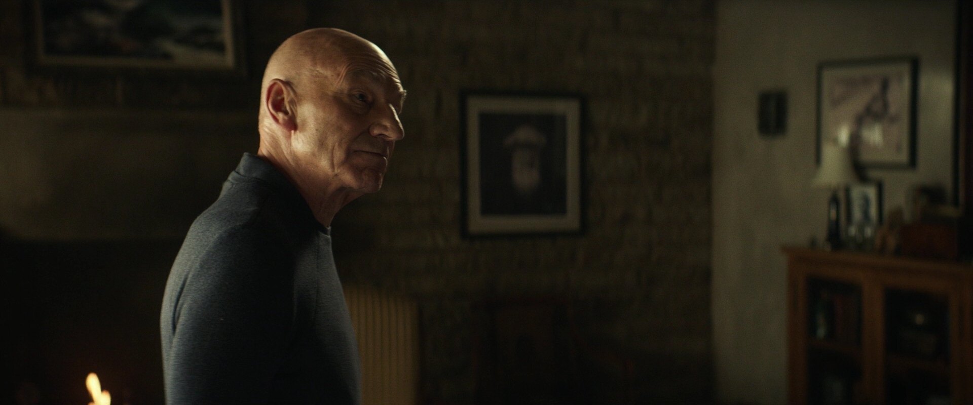 extant_StarTrek_PIC_1x05-StardustCityRag_1146.jpg