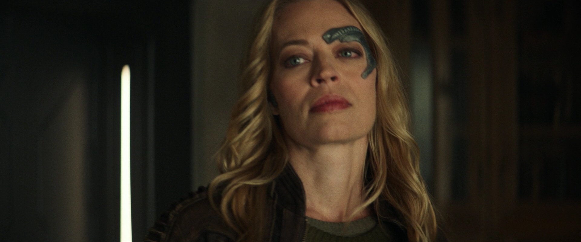 extant_StarTrek_PIC_1x05-StardustCityRag_1165.jpg