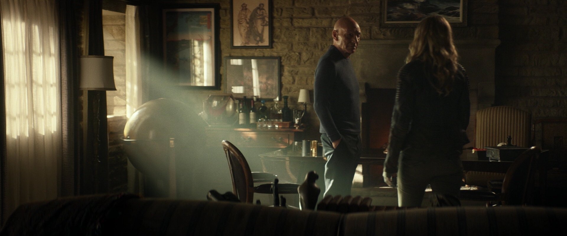 extant_StarTrek_PIC_1x05-StardustCityRag_1171.jpg