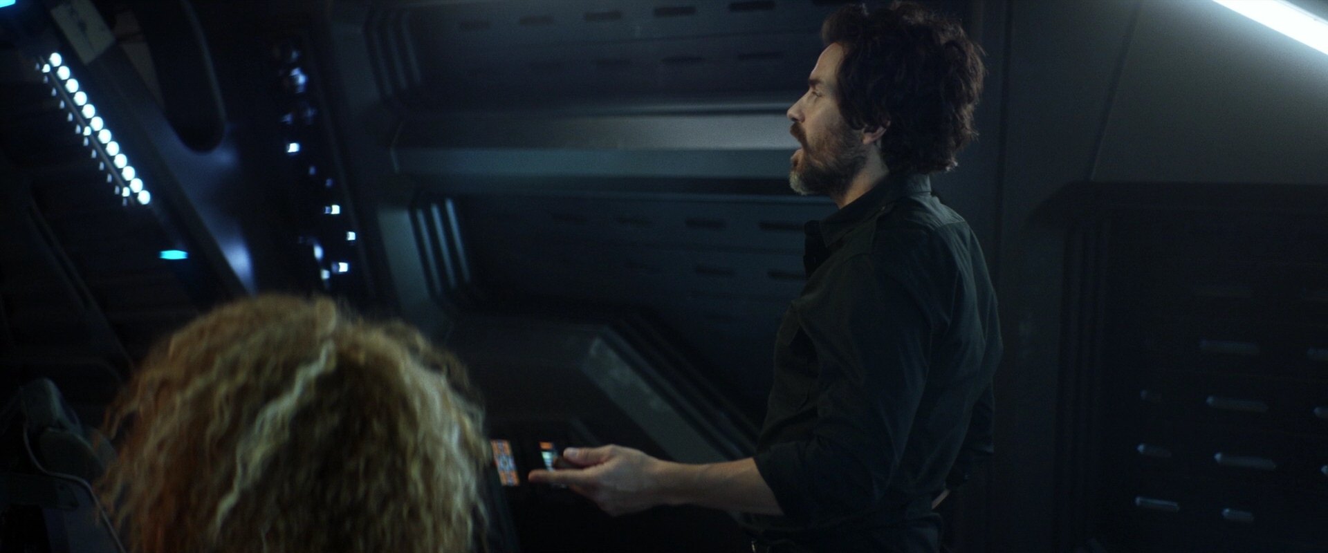 extant_StarTrek_PIC_1x05-StardustCityRag_1234.jpg