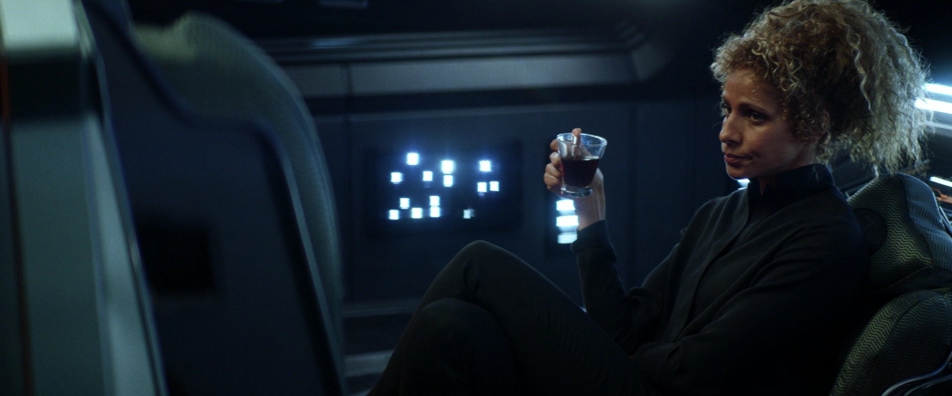 extant_StarTrek_PIC_1x05-StardustCityRag_1308.jpg