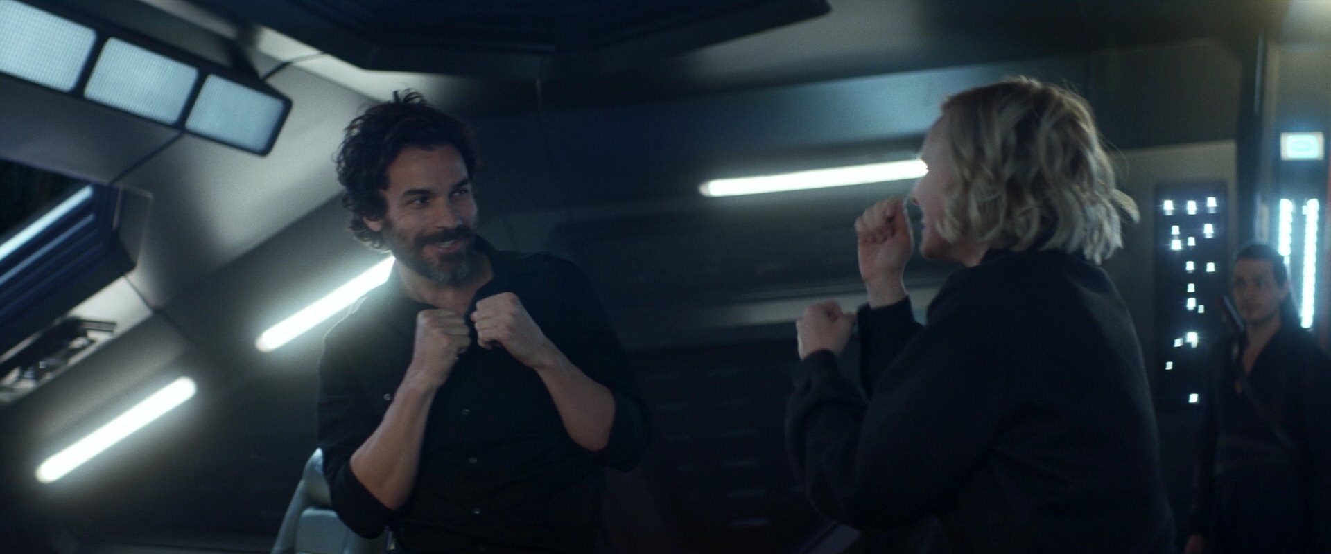 extant_StarTrek_PIC_1x05-StardustCityRag_1510.jpg