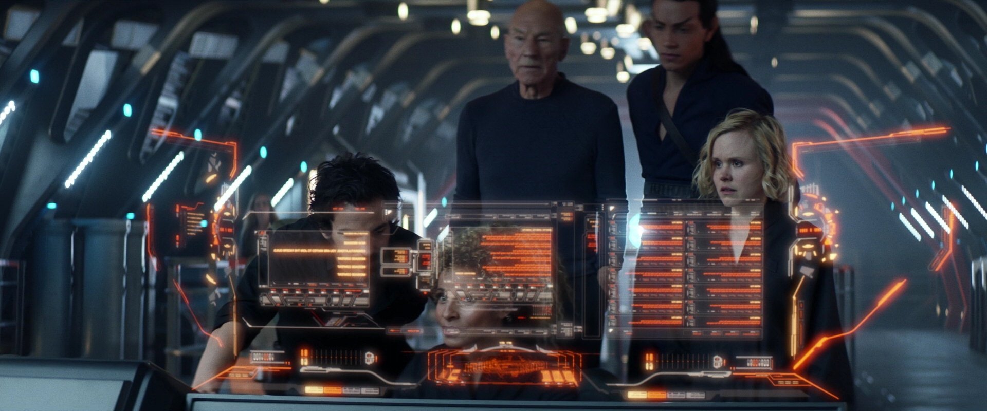 extant_StarTrek_PIC_1x05-StardustCityRag_1581.jpg