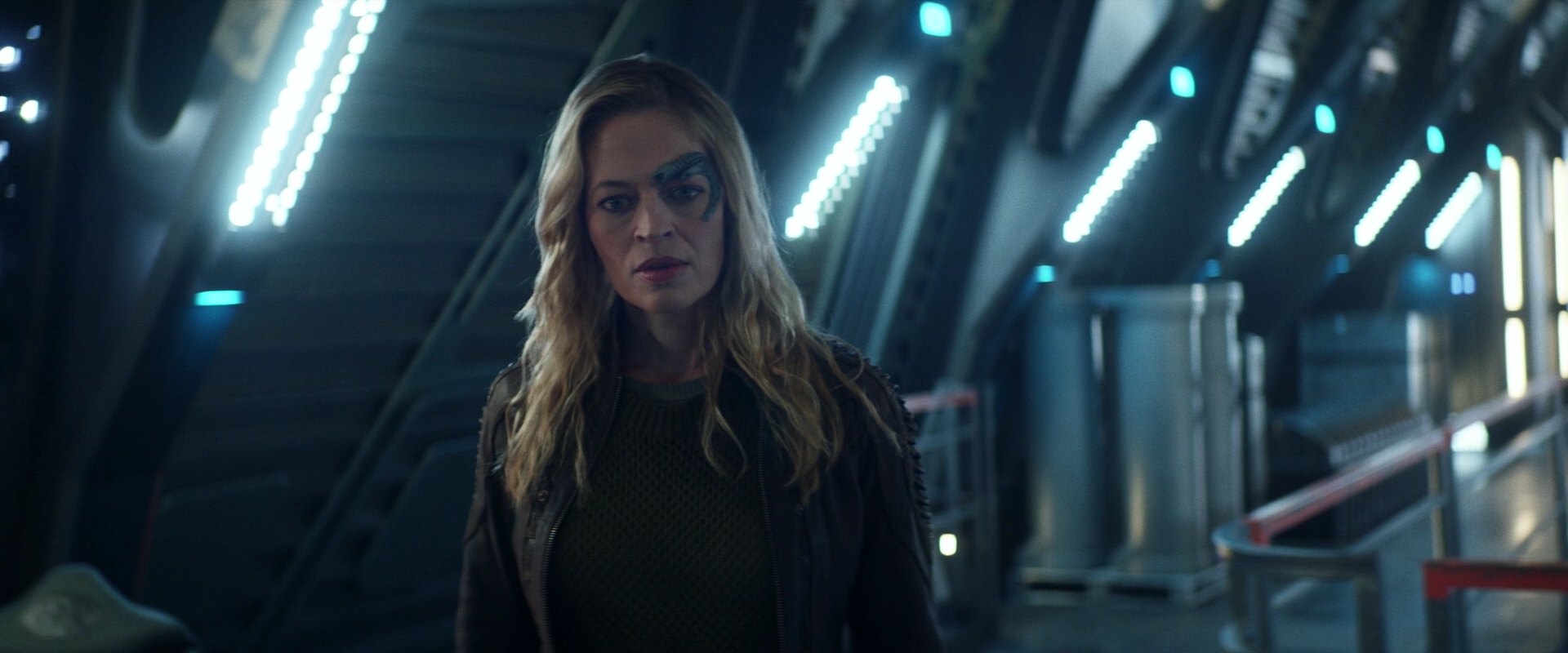 extant_StarTrek_PIC_1x05-StardustCityRag_1592.jpg