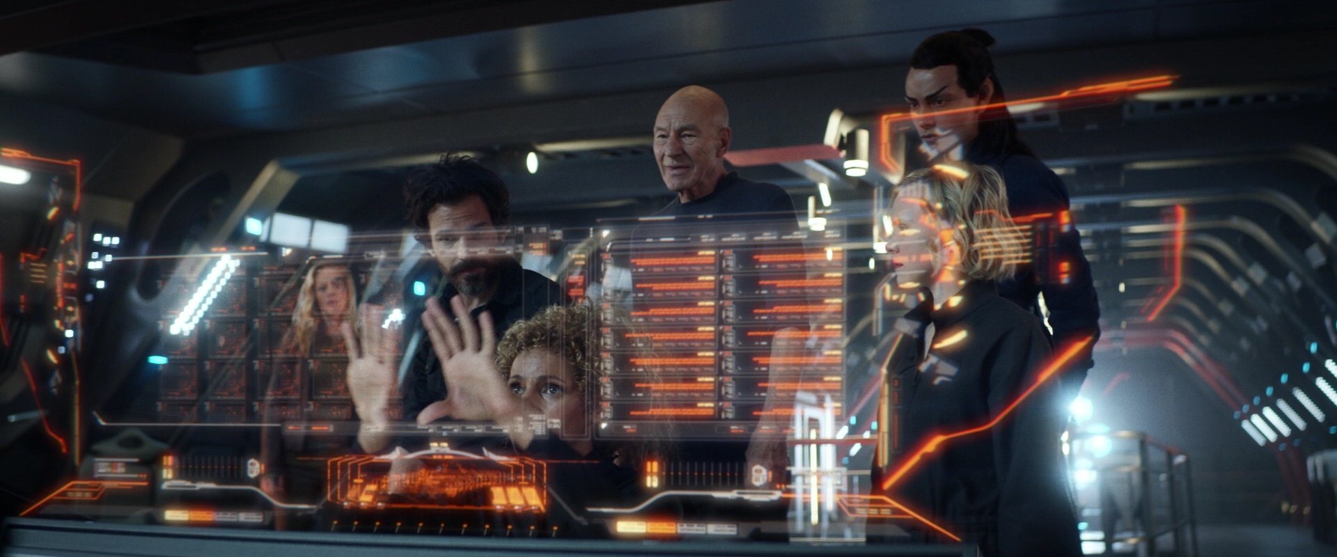 extant_StarTrek_PIC_1x05-StardustCityRag_1648.jpg
