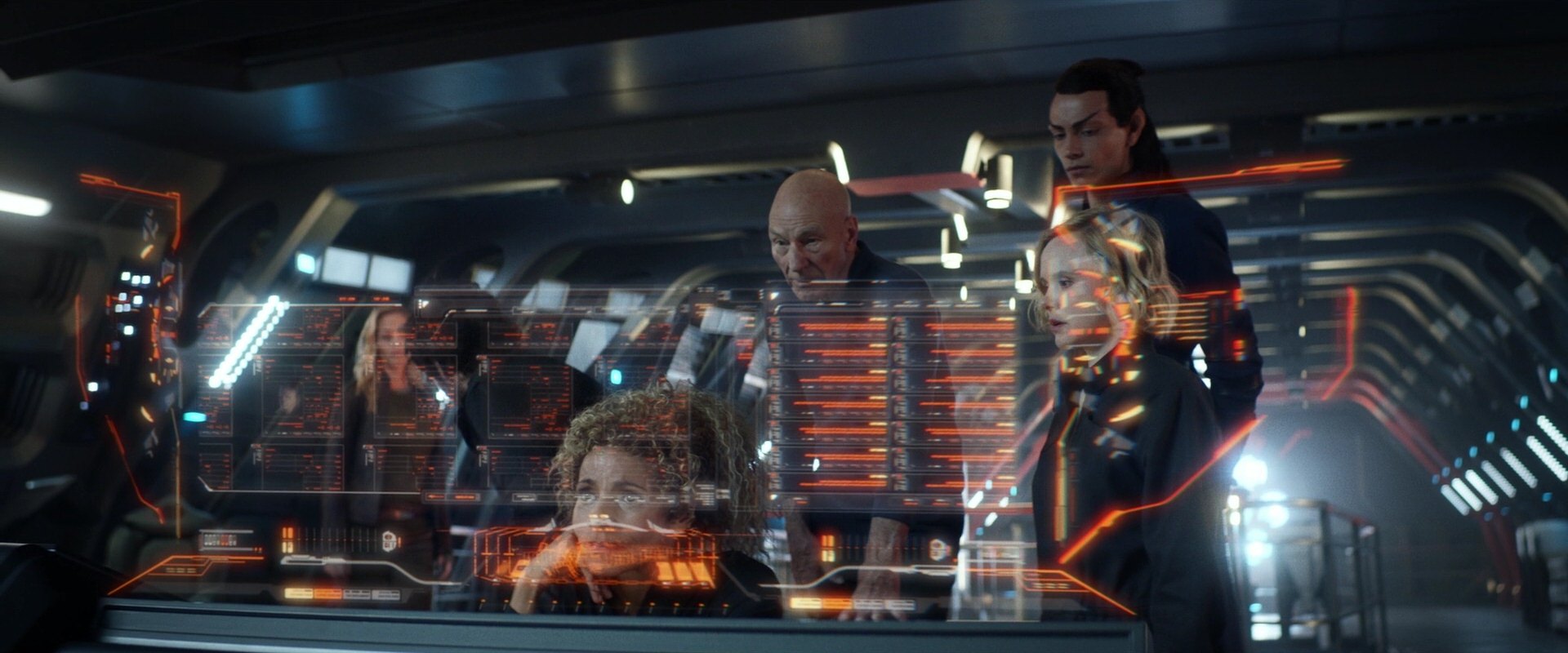 extant_StarTrek_PIC_1x05-StardustCityRag_1664.jpg