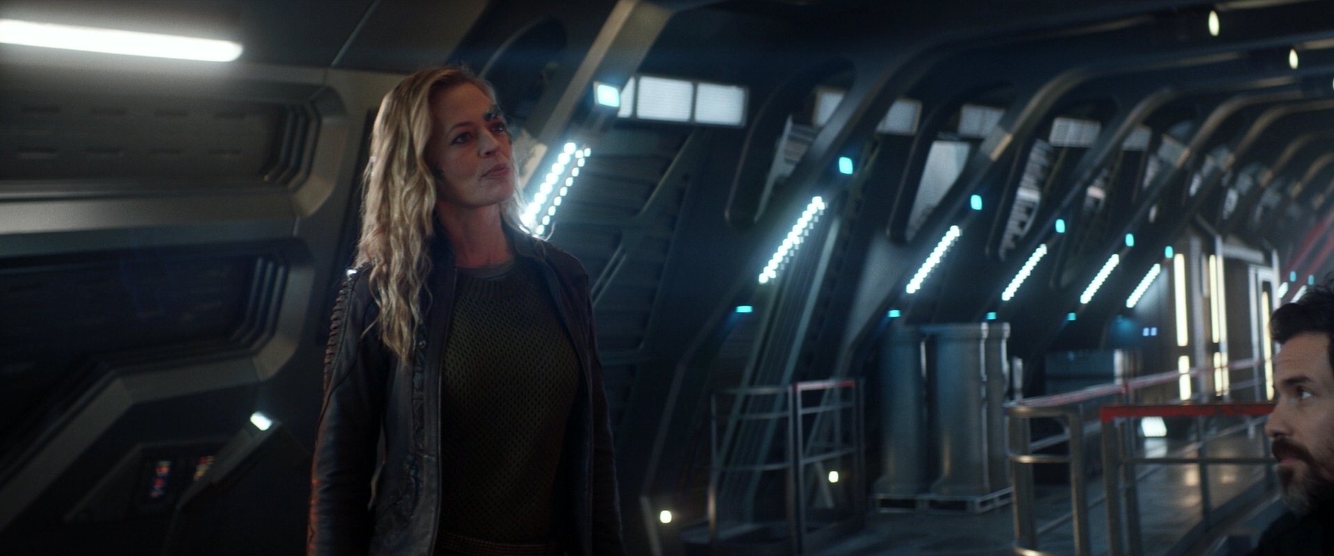 extant_StarTrek_PIC_1x05-StardustCityRag_1697.jpg