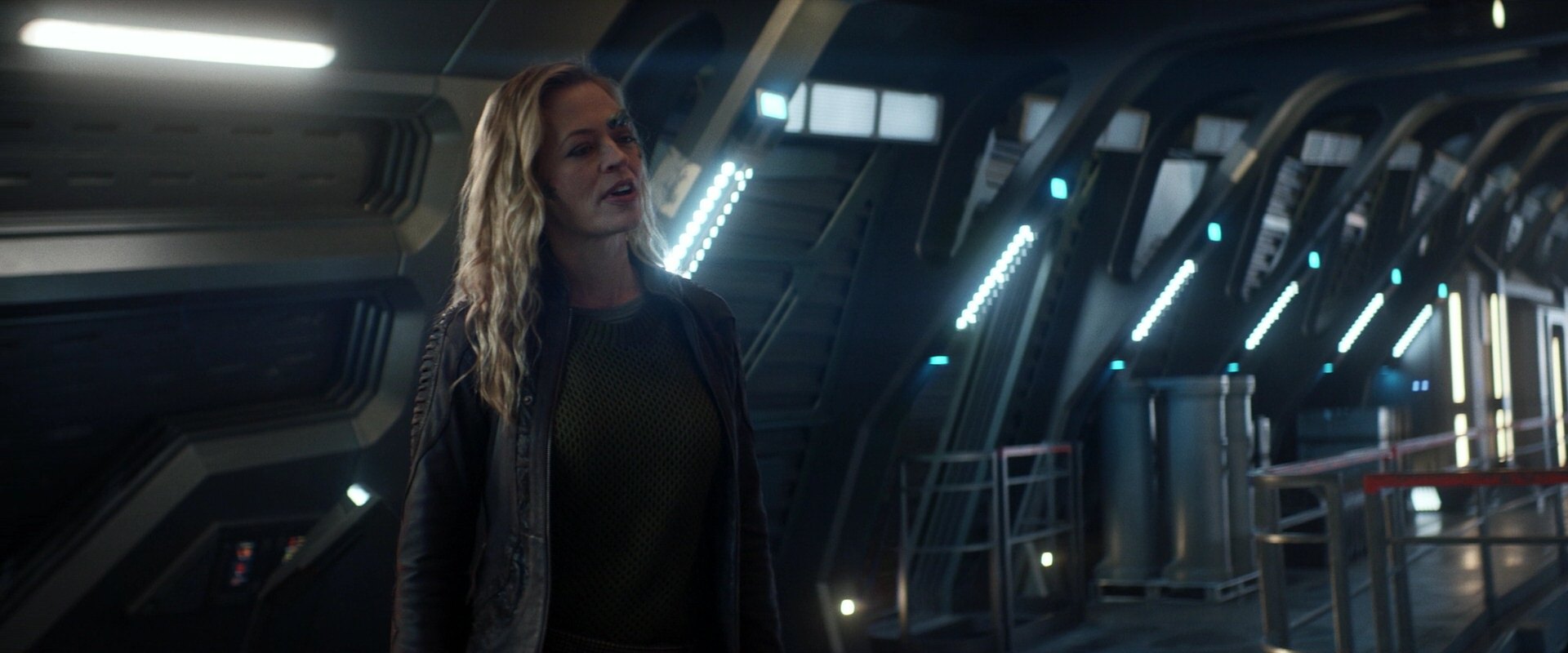 extant_StarTrek_PIC_1x05-StardustCityRag_1698.jpg