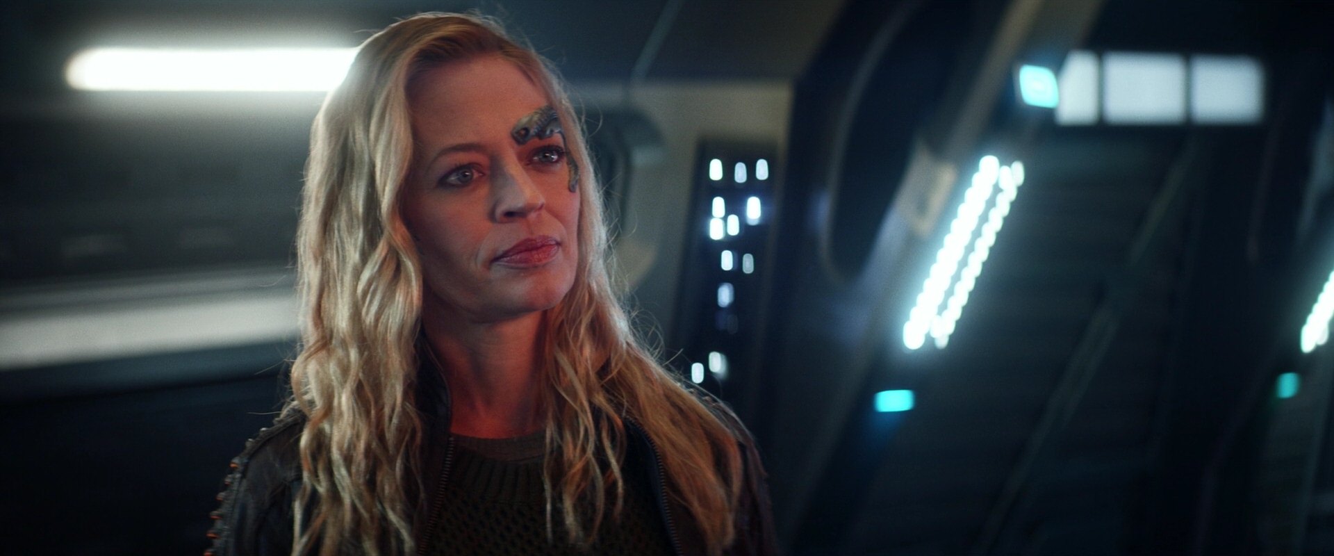 extant_StarTrek_PIC_1x05-StardustCityRag_1708.jpg