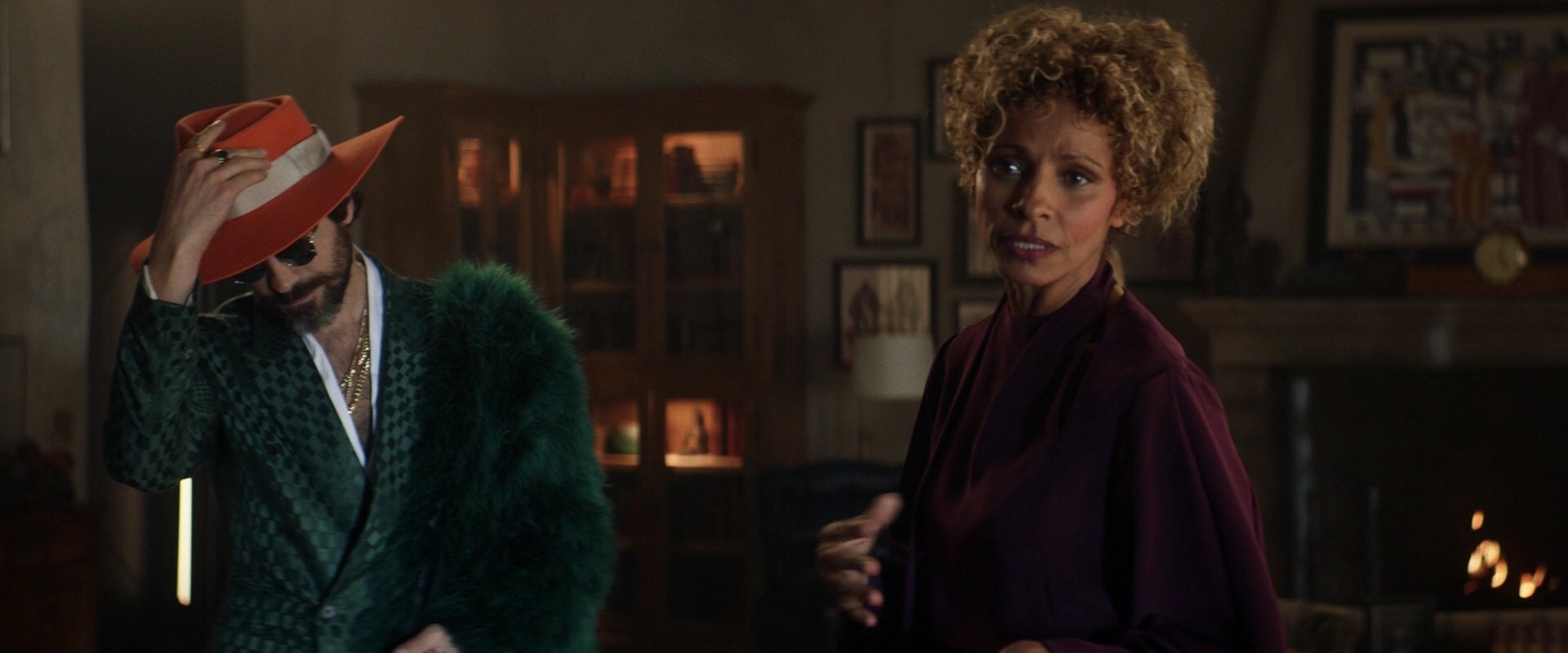 extant_StarTrek_PIC_1x05-StardustCityRag_1795.jpg