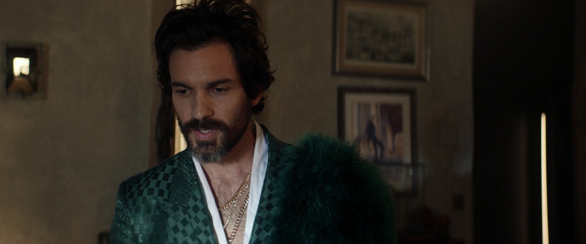 extant_StarTrek_PIC_1x05-StardustCityRag_1835.jpg