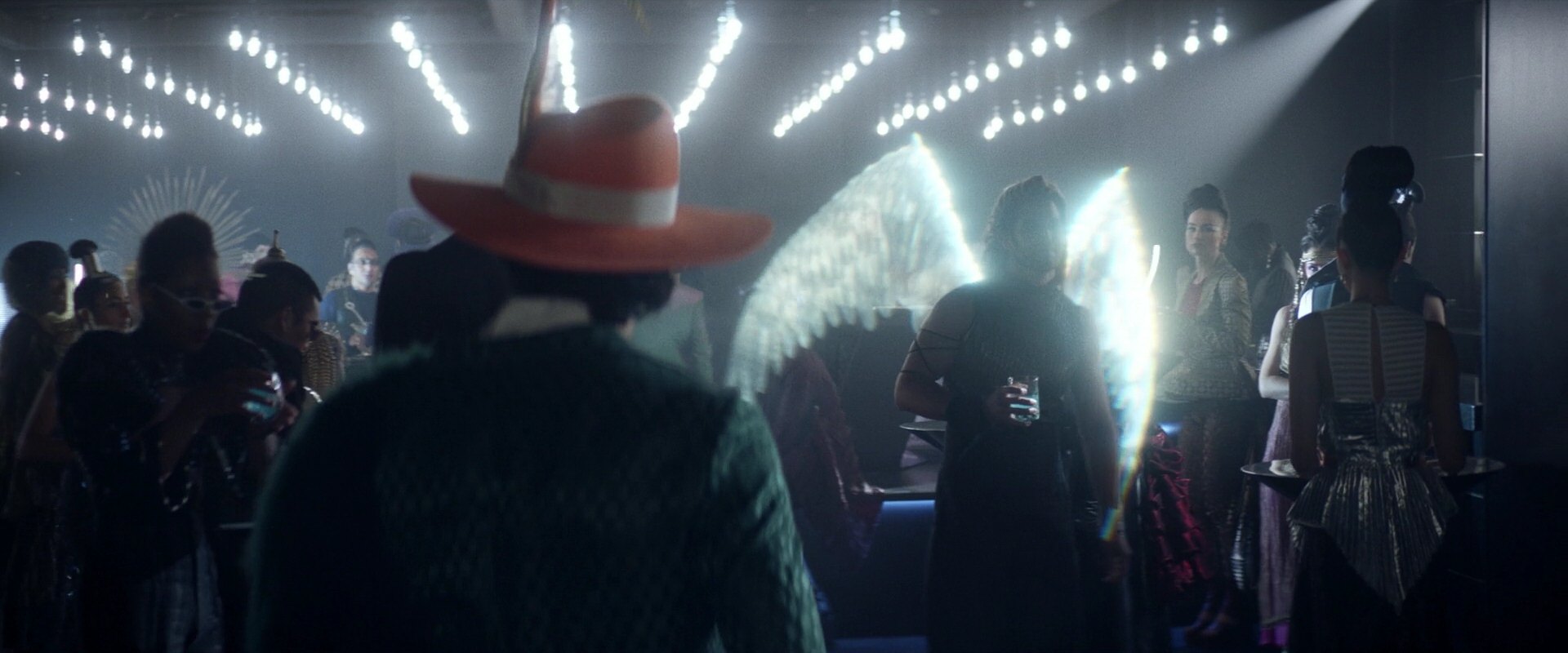 extant_StarTrek_PIC_1x05-StardustCityRag_1883.jpg
