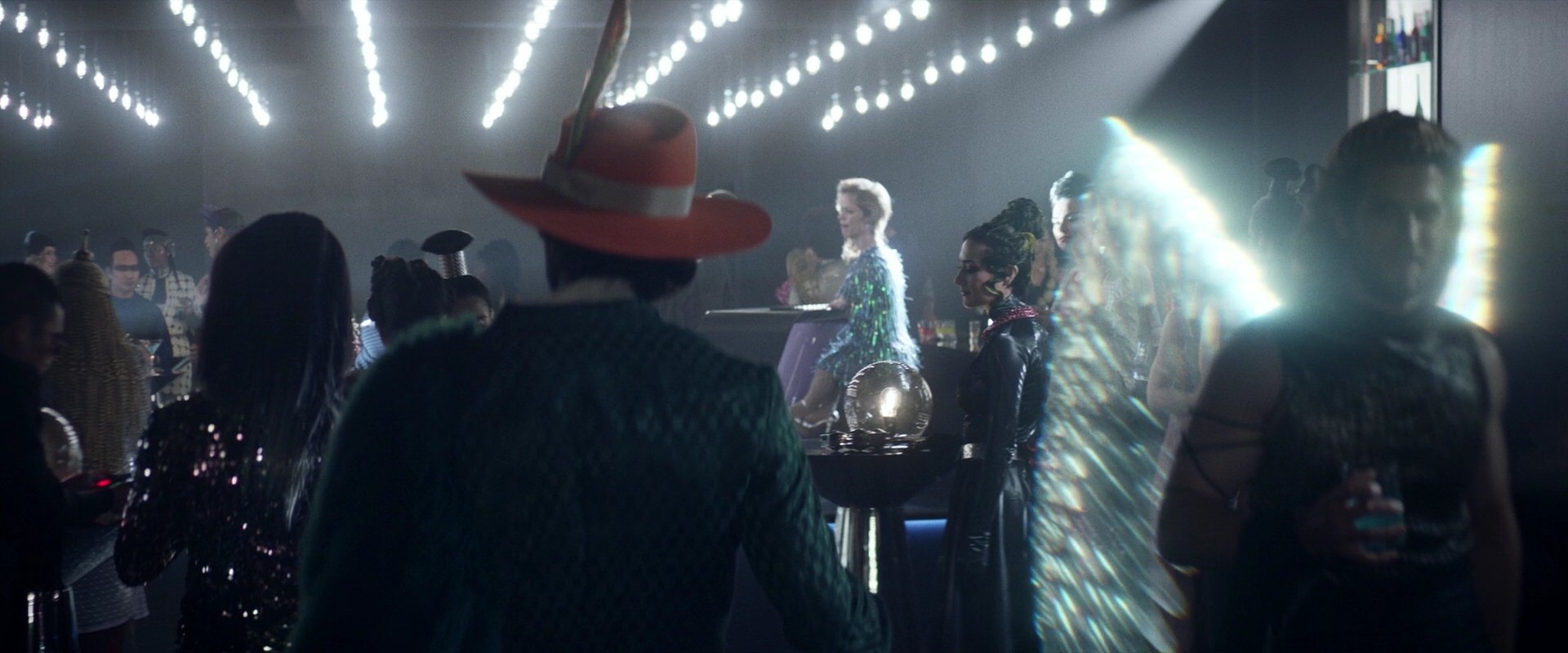 extant_StarTrek_PIC_1x05-StardustCityRag_1887.jpg