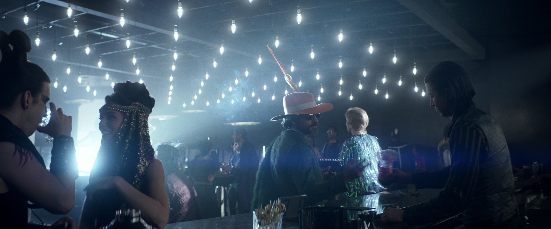 extant_StarTrek_PIC_1x05-StardustCityRag_1923.jpg