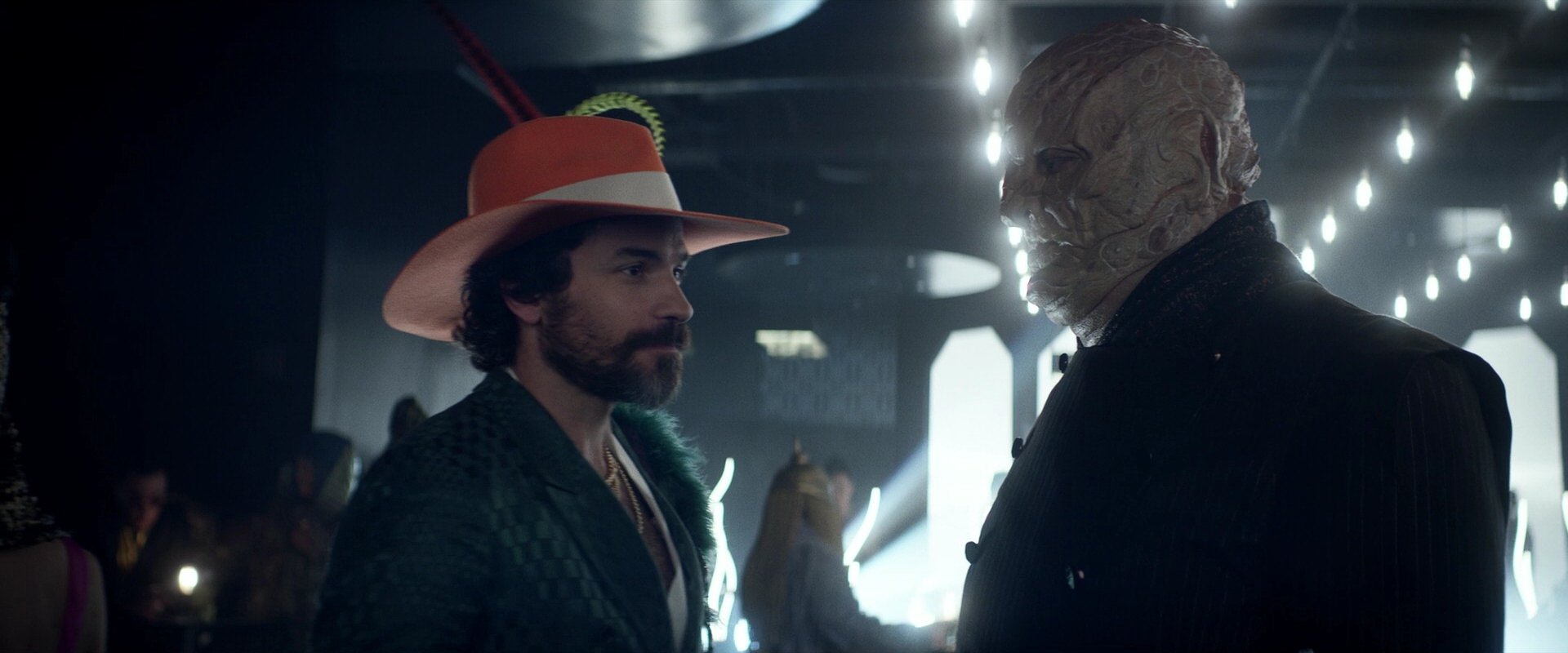 extant_StarTrek_PIC_1x05-StardustCityRag_1992.jpg