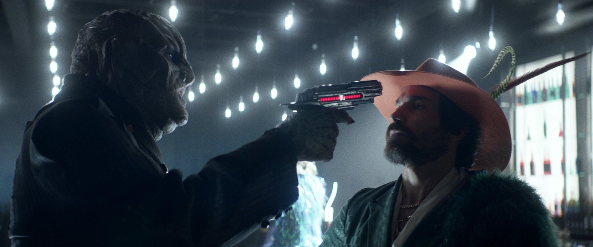 extant_StarTrek_PIC_1x05-StardustCityRag_2093.jpg