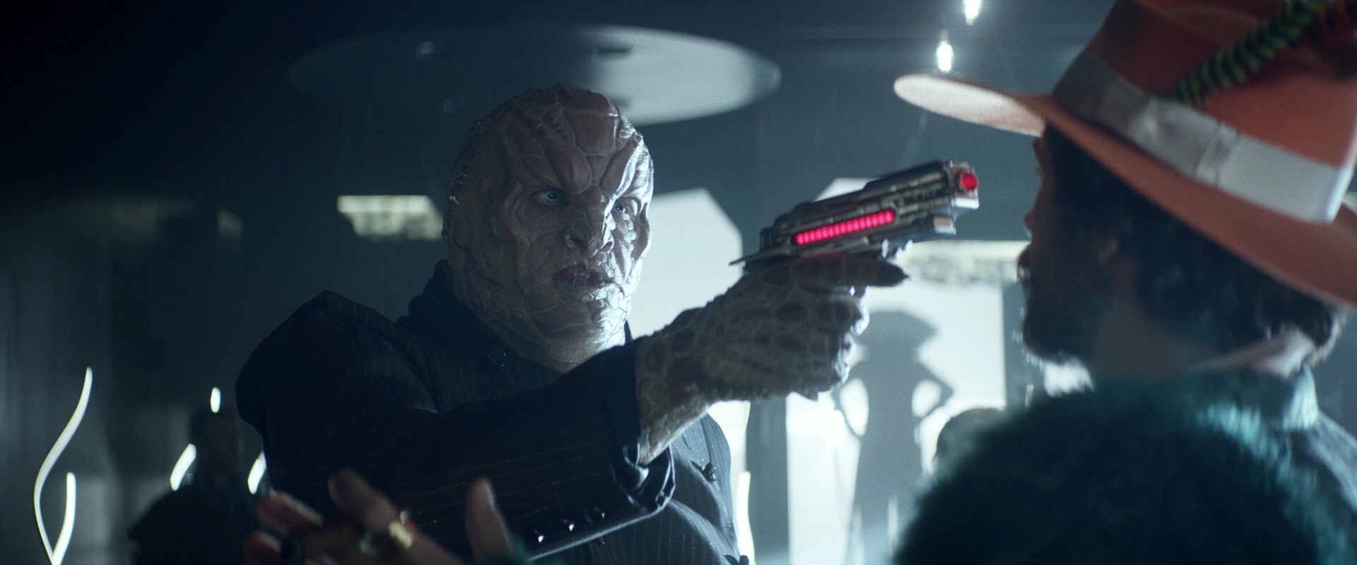 extant_StarTrek_PIC_1x05-StardustCityRag_2105.jpg