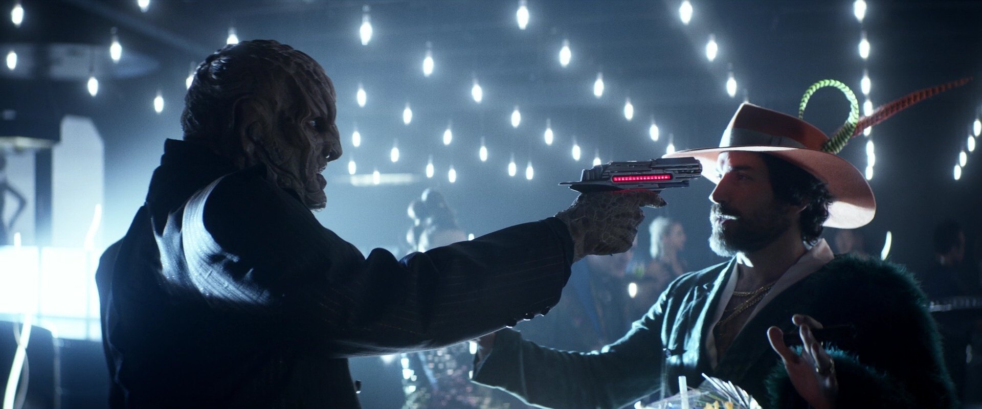 extant_StarTrek_PIC_1x05-StardustCityRag_2110.jpg